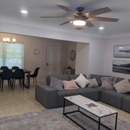Villa Clematis House Near Arlington Park With Heated Pool Sarasota Exterior foto
